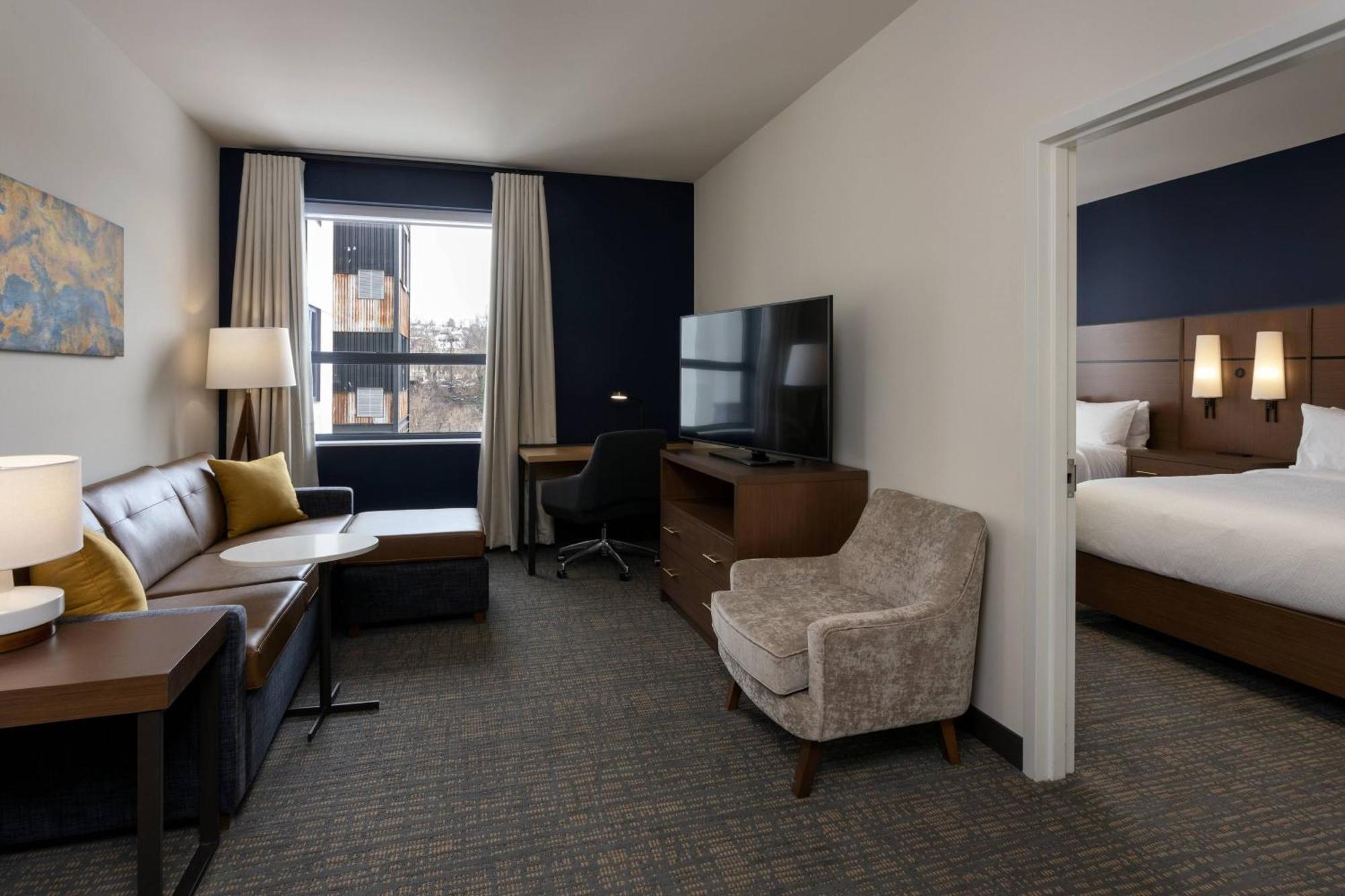 By Marriott Philadelphia